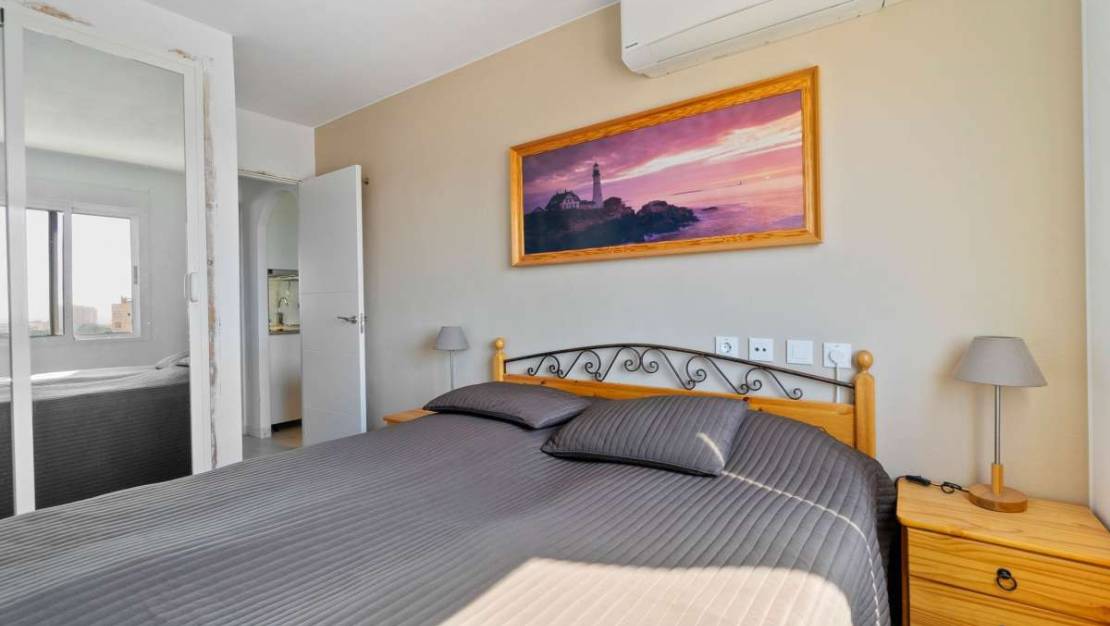 Sale - Apartment - Torrevieja - Torrevieja Centro