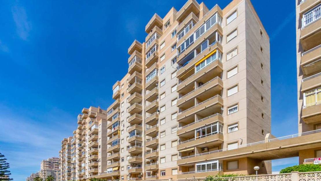 Sale - Apartment - Torrevieja - Torrevieja Centro