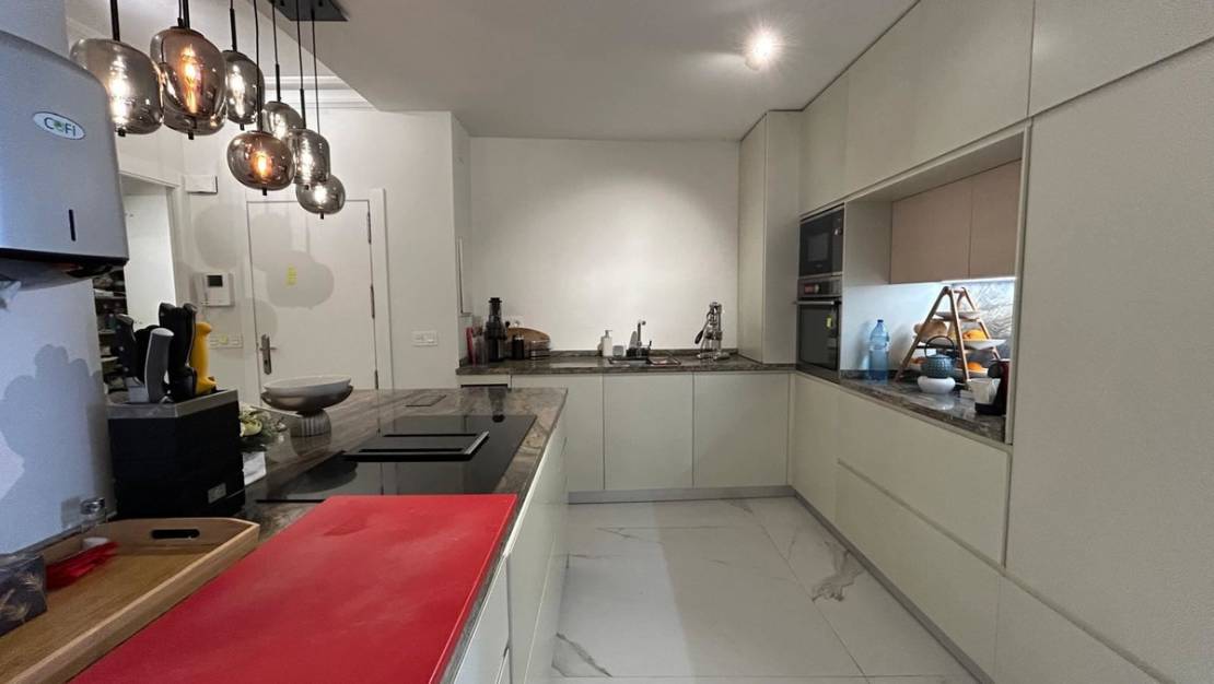 Sale - Apartment - Torrevieja - Torrevieja Centro