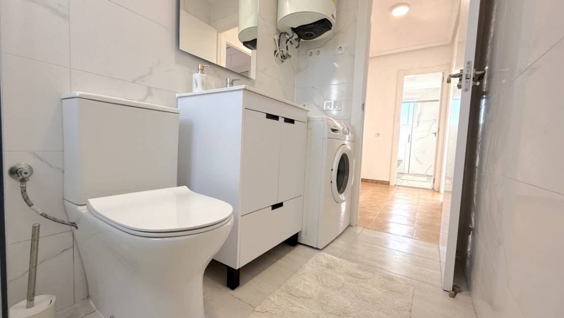 Sale - Apartment - Torrevieja - Torrevieja Centro