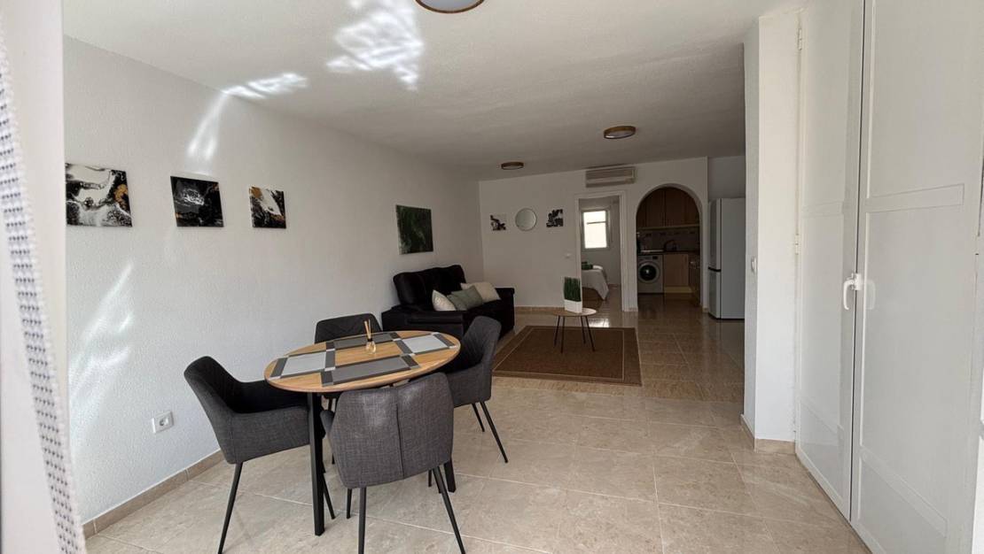 Sale - Apartment - Torrevieja - Torrevieja Centro