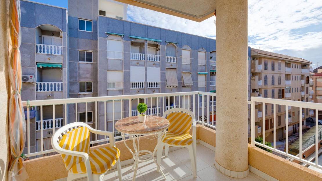 Sale - Apartment - Torrevieja - Torrevieja Centro