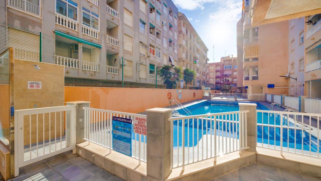 Sale - Apartment - Torrevieja - Torrevieja Centro