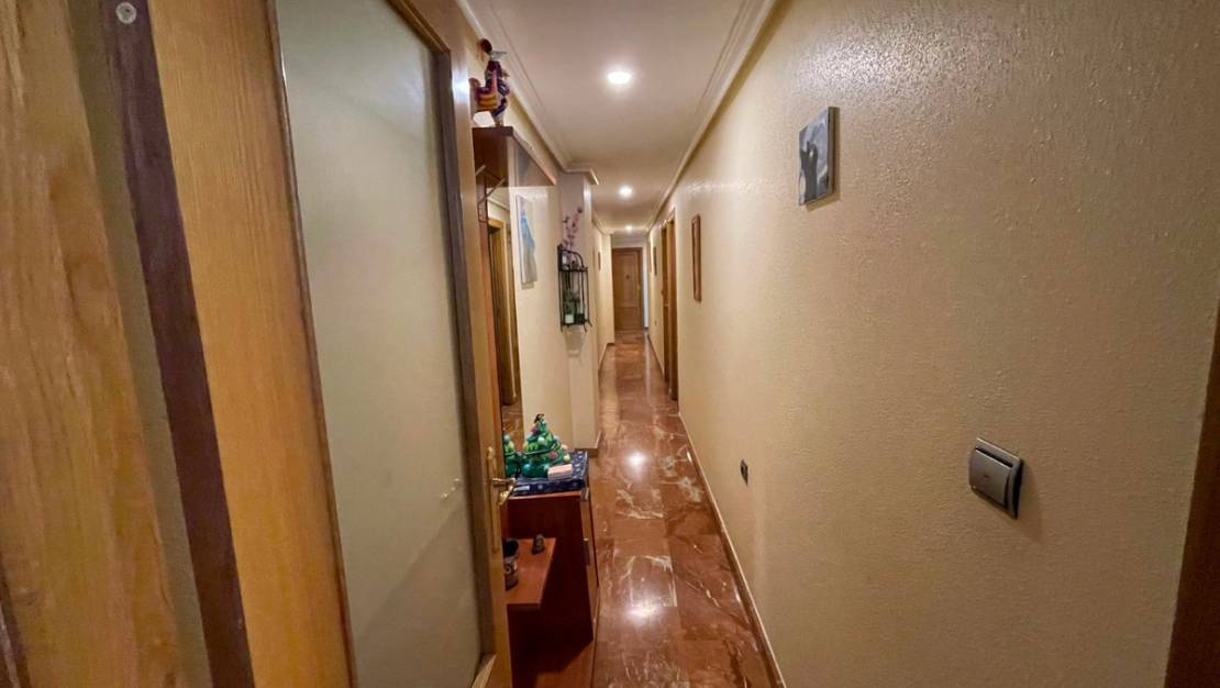 Sale - Apartment - Torrevieja - Torrevieja Centro