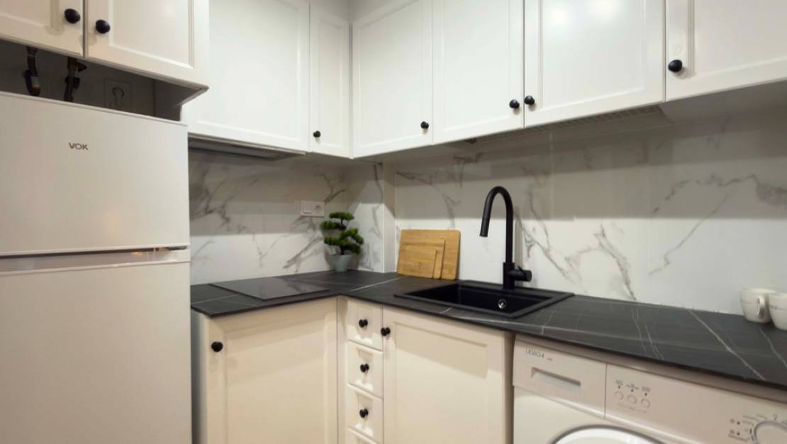 Sale - Apartment - Torrevieja - Torrevieja Centro