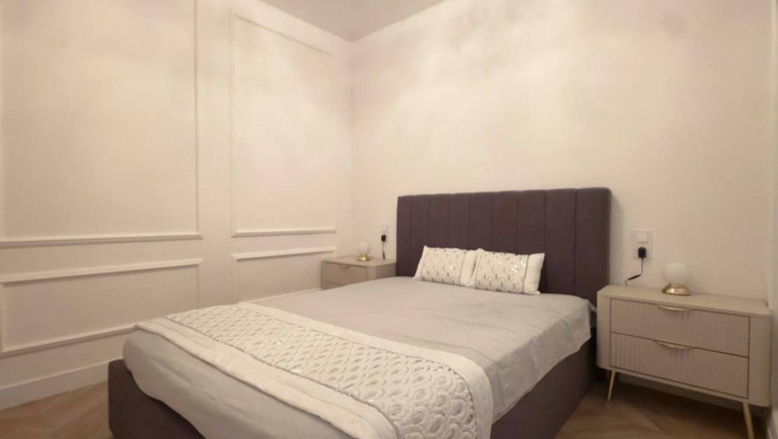 Sale - Apartment - Torrevieja - Torrevieja Centro