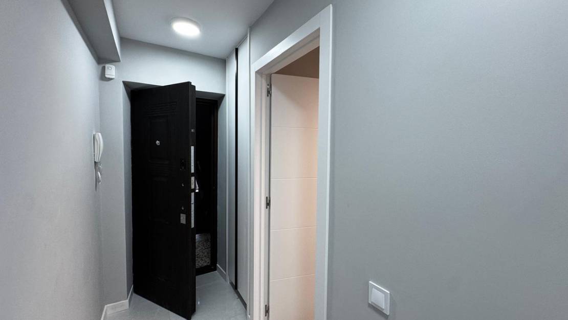 Sale - Apartment - Torrevieja - Torrevieja Centro