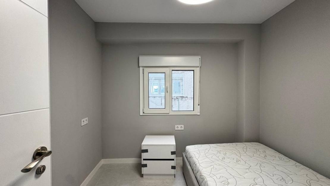 Sale - Apartment - Torrevieja - Torrevieja Centro