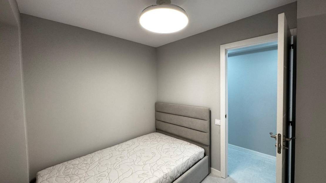 Sale - Apartment - Torrevieja - Torrevieja Centro