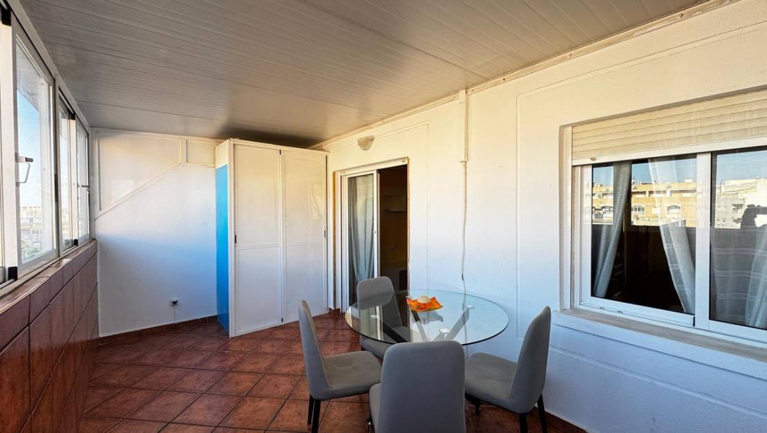 Sale - Apartment - Torrevieja - Torrevieja Centro