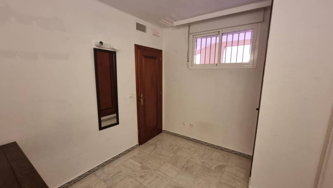 Sale - Apartment - Torrevieja - Torrevieja Centro