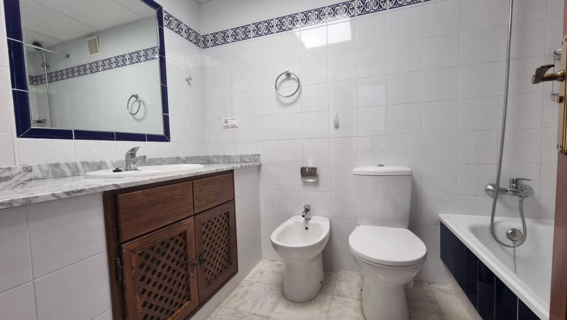 Sale - Apartment - Torrevieja - Torrevieja Centro