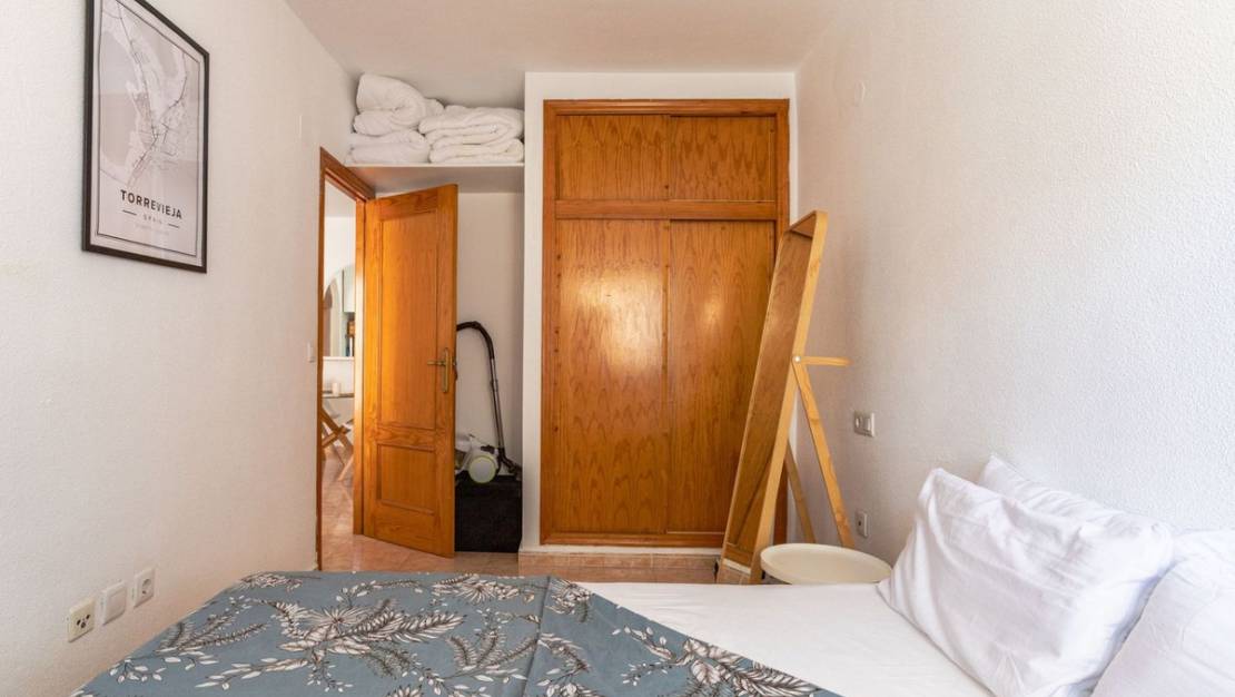 Sale - Apartment - Torrevieja - Torrevieja Centro