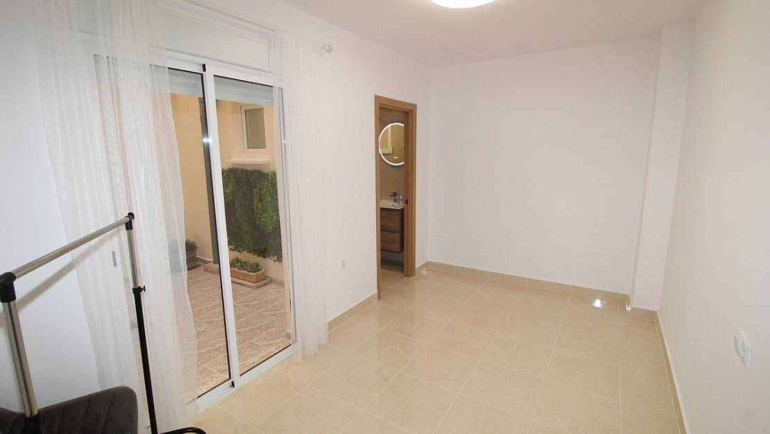 Sale - Apartment - Torrevieja - Torrevieja Centro
