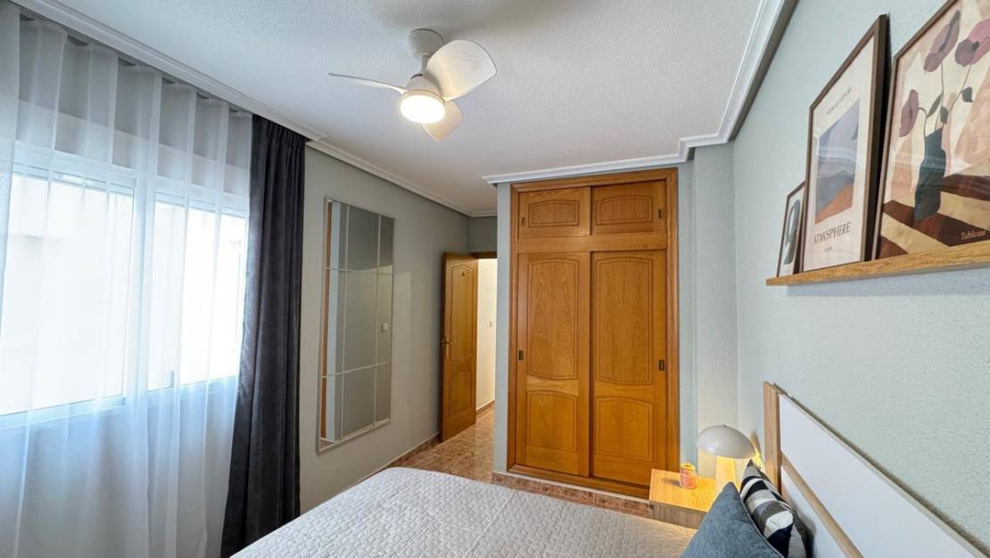 Sale - Apartment - Torrevieja - Torrevieja Centro