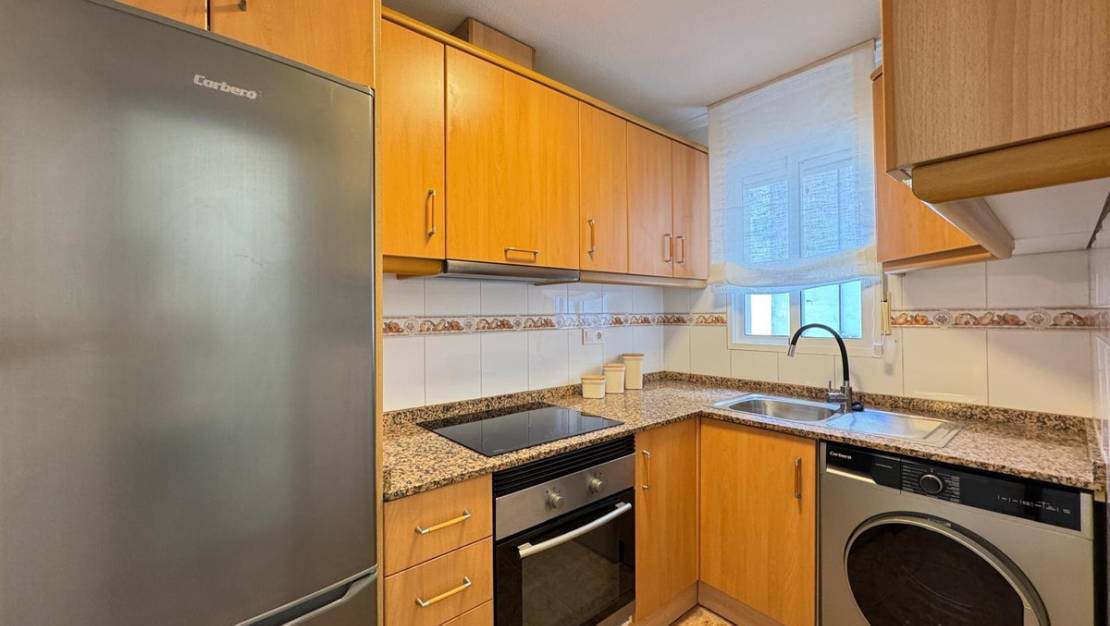 Sale - Apartment - Torrevieja - Torrevieja Centro