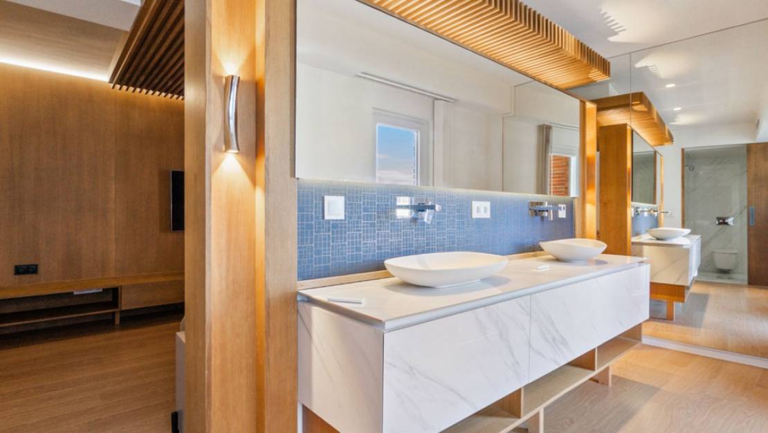 Sale - Apartment - Torrevieja - Torrevieja Centro