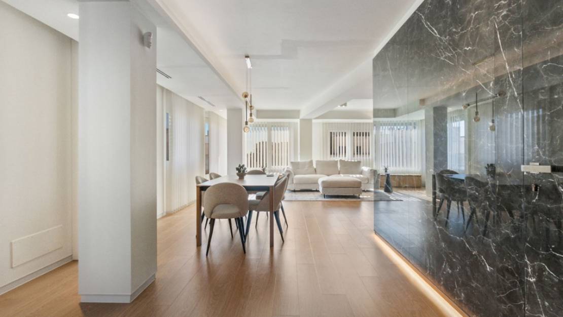 Sale - Apartment - Torrevieja - Torrevieja Centro