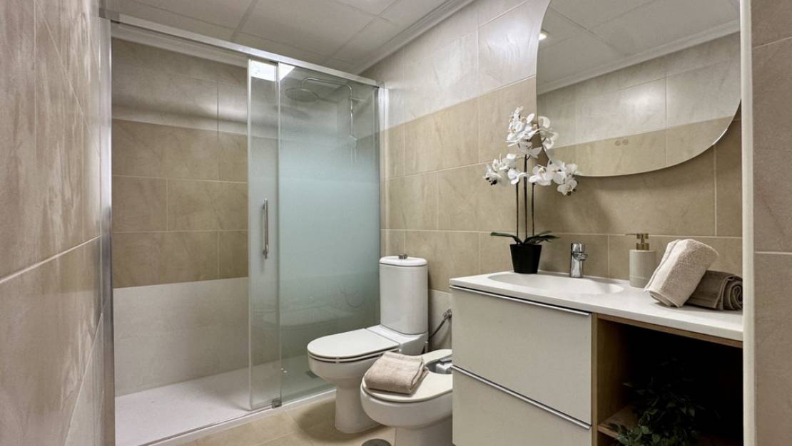 Sale - Apartment - Torrevieja - Torrevieja Centro