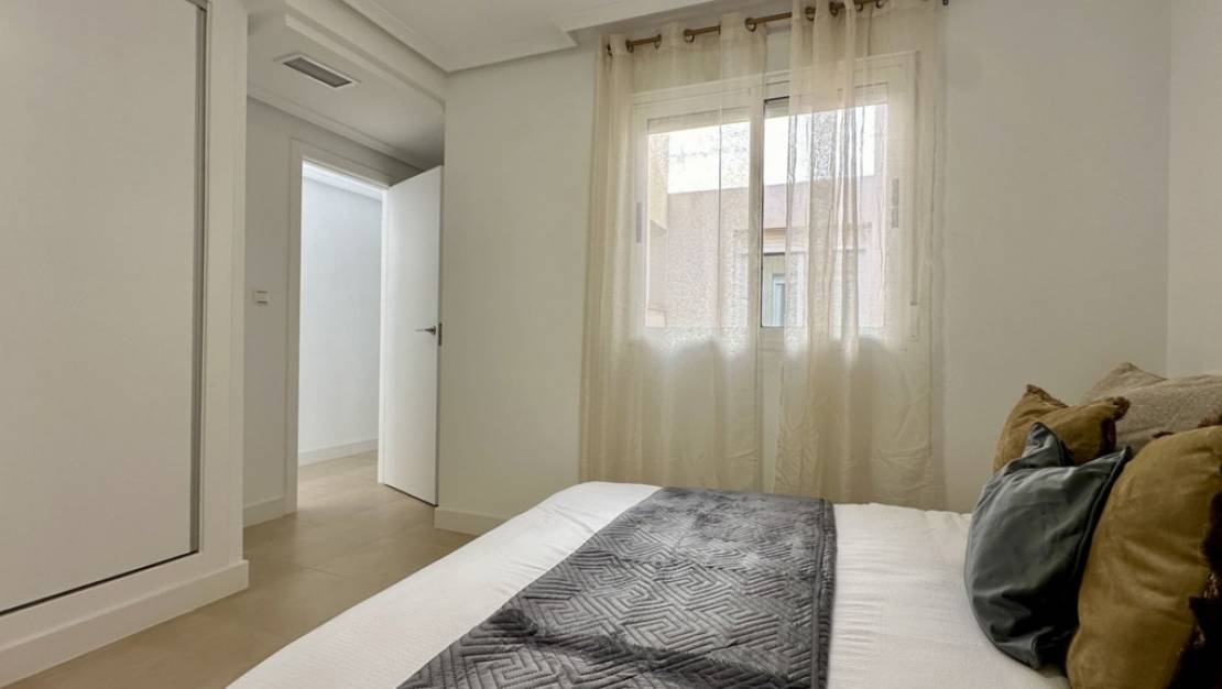 Sale - Apartment - Torrevieja - Torrevieja Centro