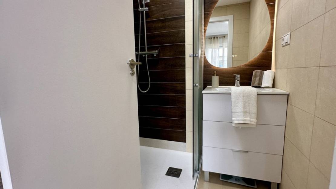 Sale - Apartment - Torrevieja - Torrevieja Centro