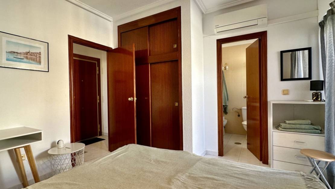 Sale - Apartment - Torrevieja - Torrevieja Centro