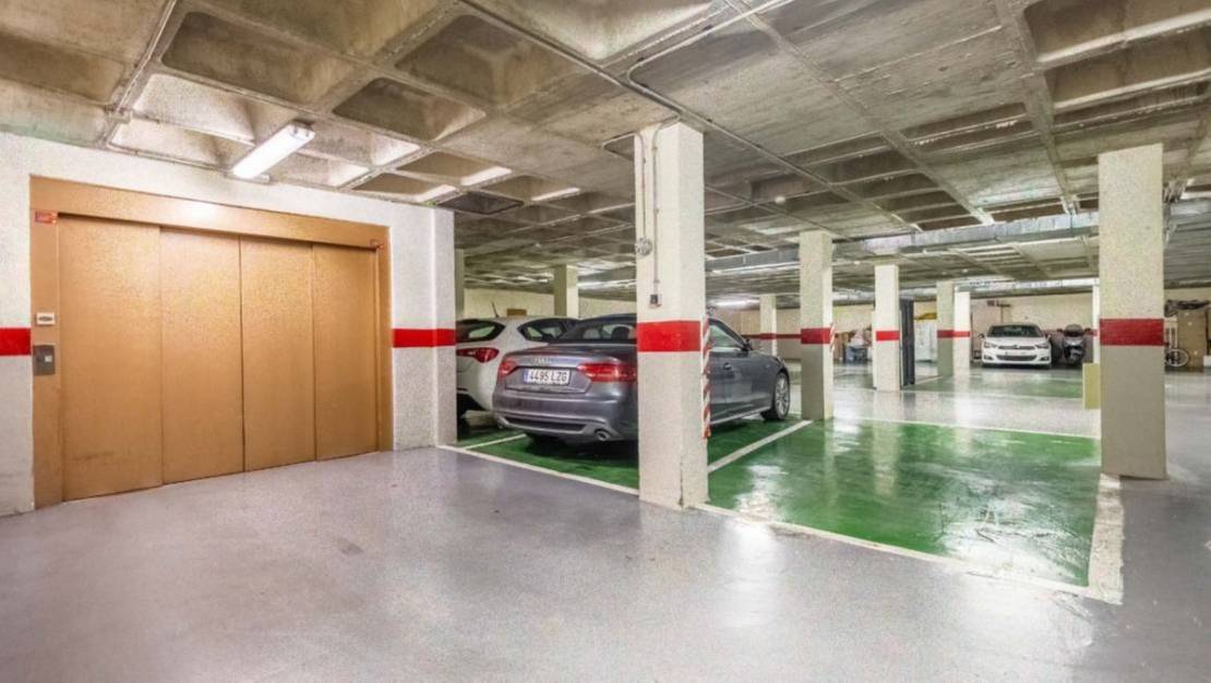 Sale - Apartment - Torrevieja - Torrevieja Centro