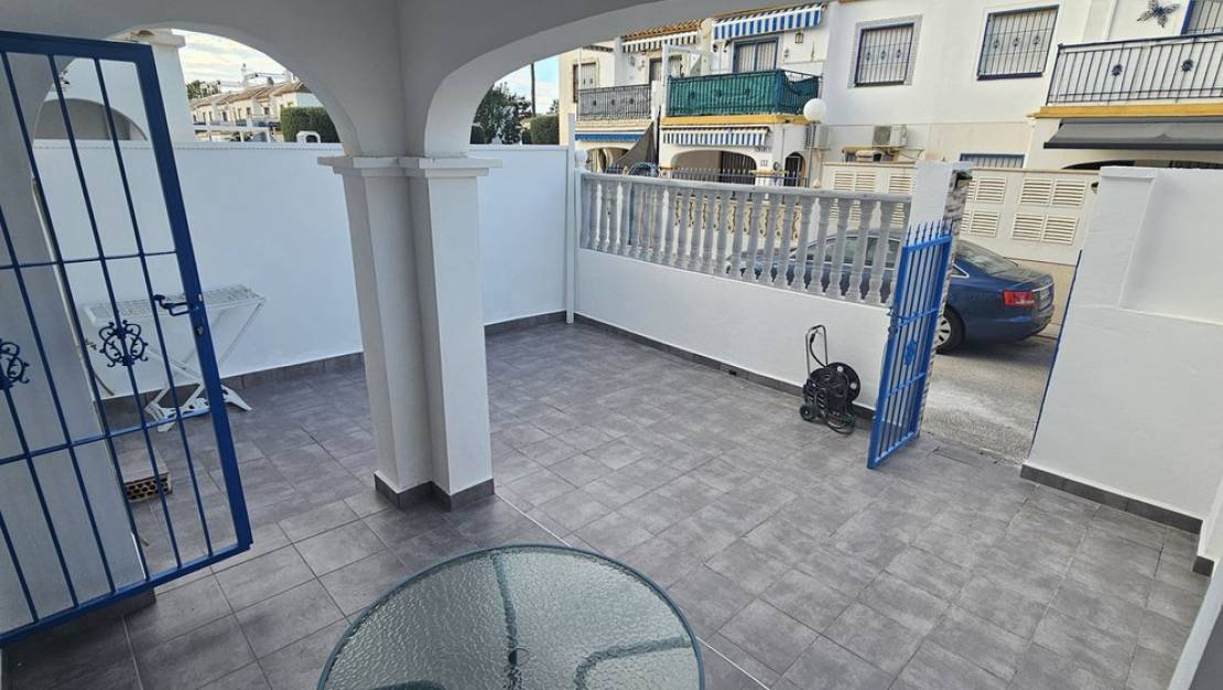 Sale - Apartment - Torrevieja - Torrevieja Centro