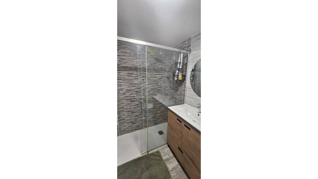 Sale - Apartment - Torrevieja - Torrevieja Centro