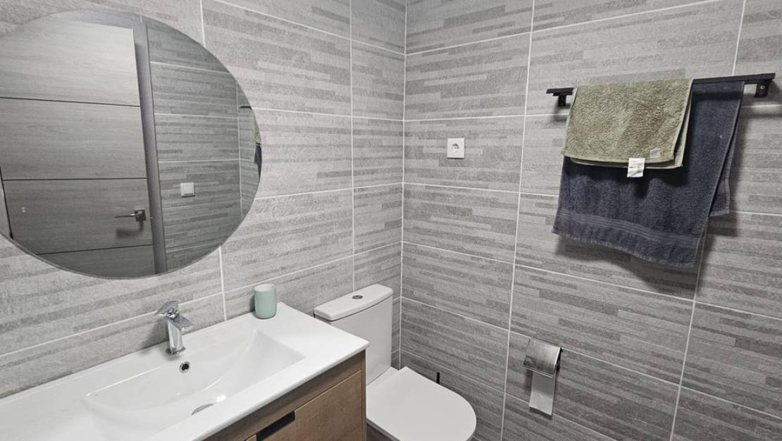 Sale - Apartment - Torrevieja - Torrevieja Centro