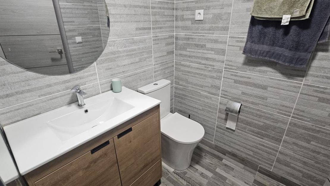 Sale - Apartment - Torrevieja - Torrevieja Centro