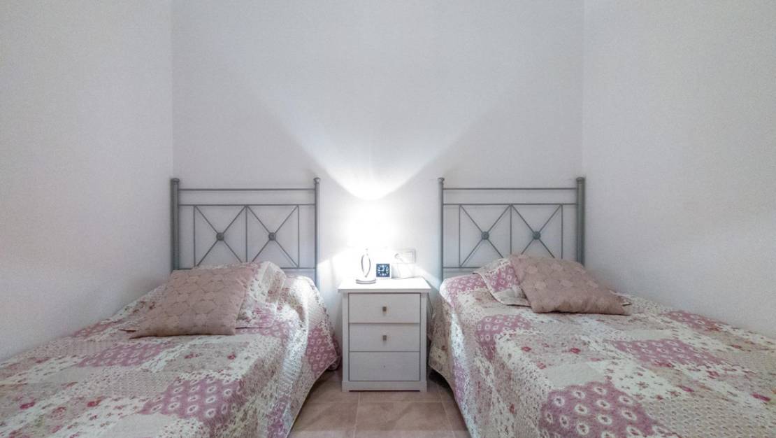 Sale - Apartment - Torrevieja - Torrevieja Centro