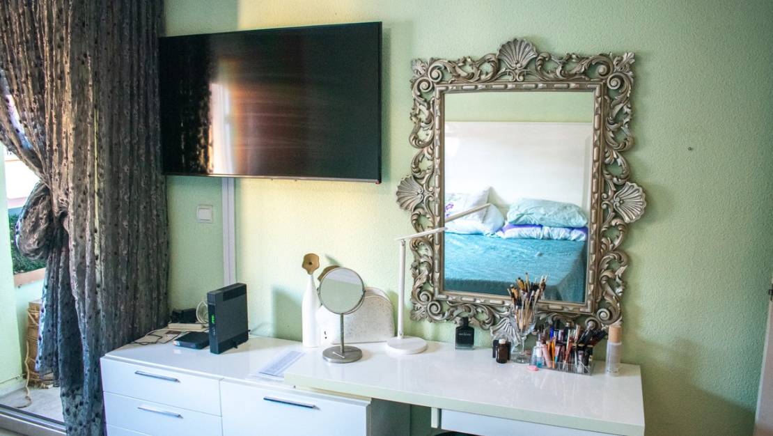 Sale - Apartment - Torrevieja - Torrevieja Centro