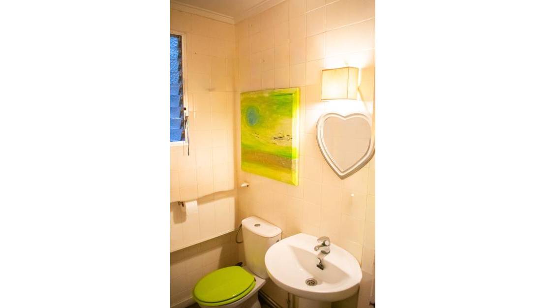 Sale - Apartment - Torrevieja - Torrevieja Centro