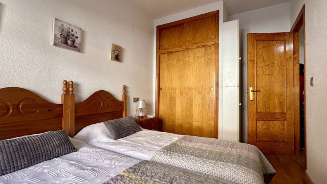 Sale - Apartment - Torrevieja - Torrevieja Centro