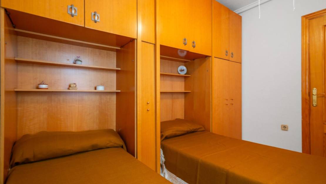 Sale - Apartment - Torrevieja - Torrevieja Centro