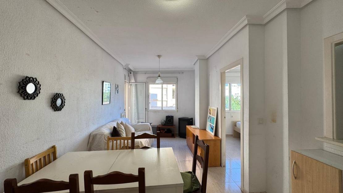 Sale - Apartment - Torrevieja - Torrevieja Centro