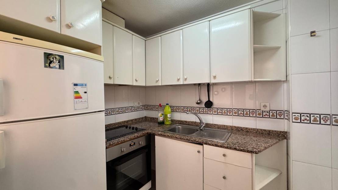 Sale - Apartment - Torrevieja - Torrevieja Centro