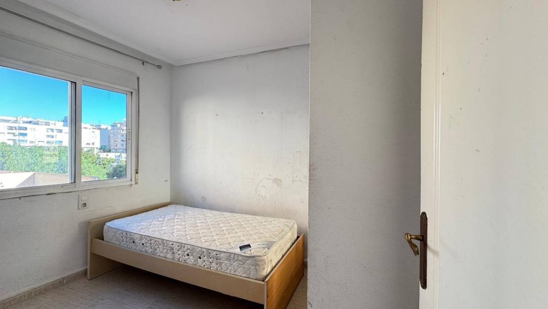 Sale - Apartment - Torrevieja - Torrevieja Centro