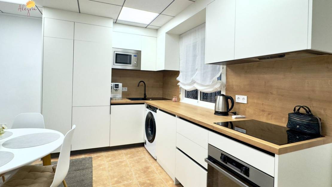 Sale - Apartment - Torrevieja - Torrevieja Centro