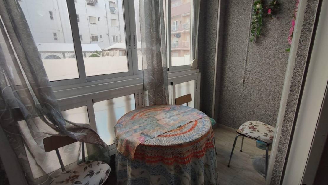 Sale - Apartment - Torrevieja - Torrevieja Centro