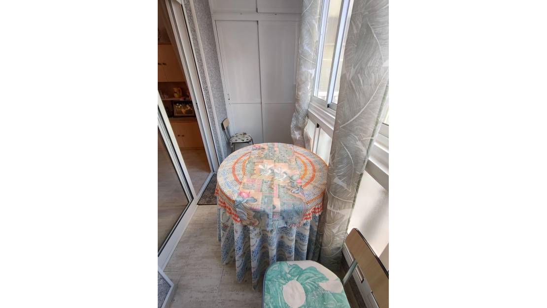 Sale - Apartment - Torrevieja - Torrevieja Centro