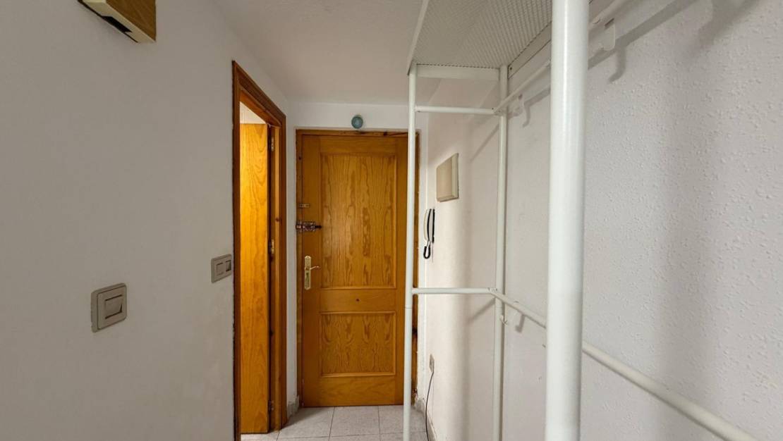 Sale - Apartment - Torrevieja - Torrevieja Centro