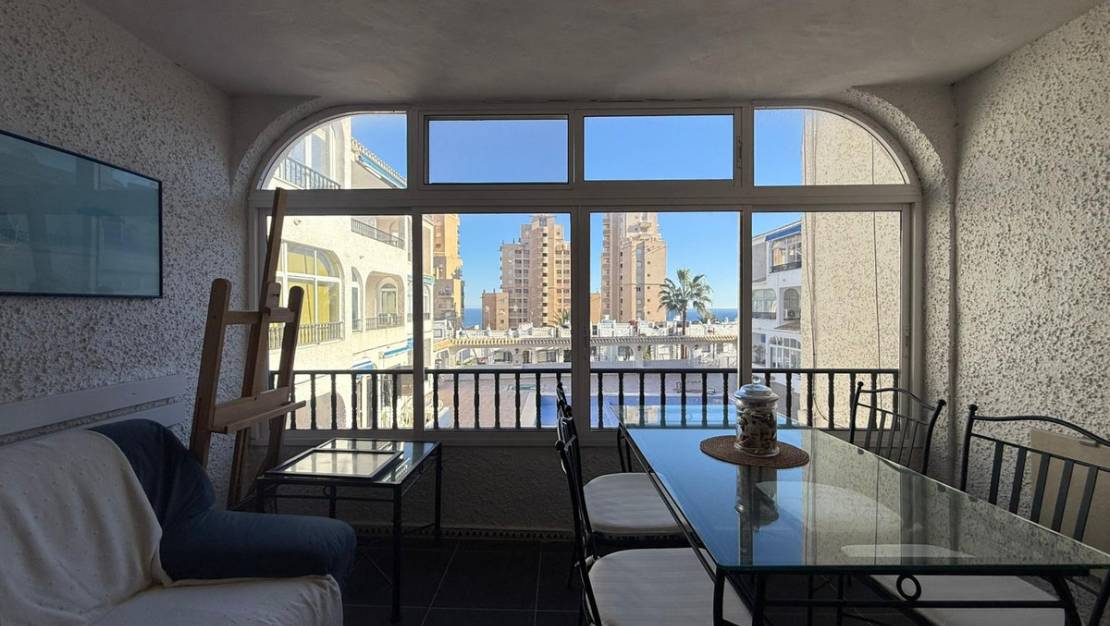 Sale - Apartment - Torrevieja - Torrevieja Centro