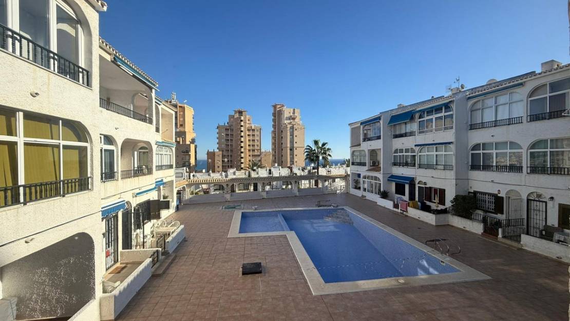 Sale - Apartment - Torrevieja - Torrevieja Centro