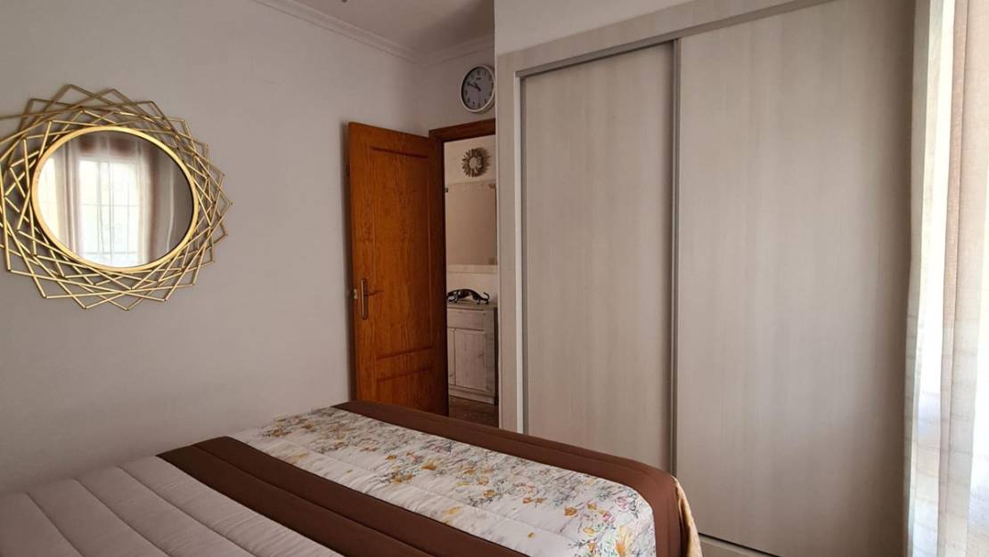 Sale - Apartment - Torrevieja - Torrevieja Centro