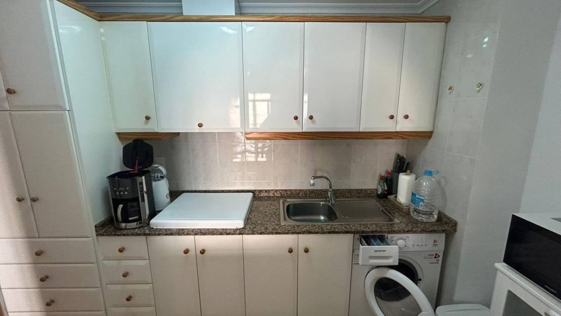 Sale - Apartment - Torrevieja - Torrevieja Centro