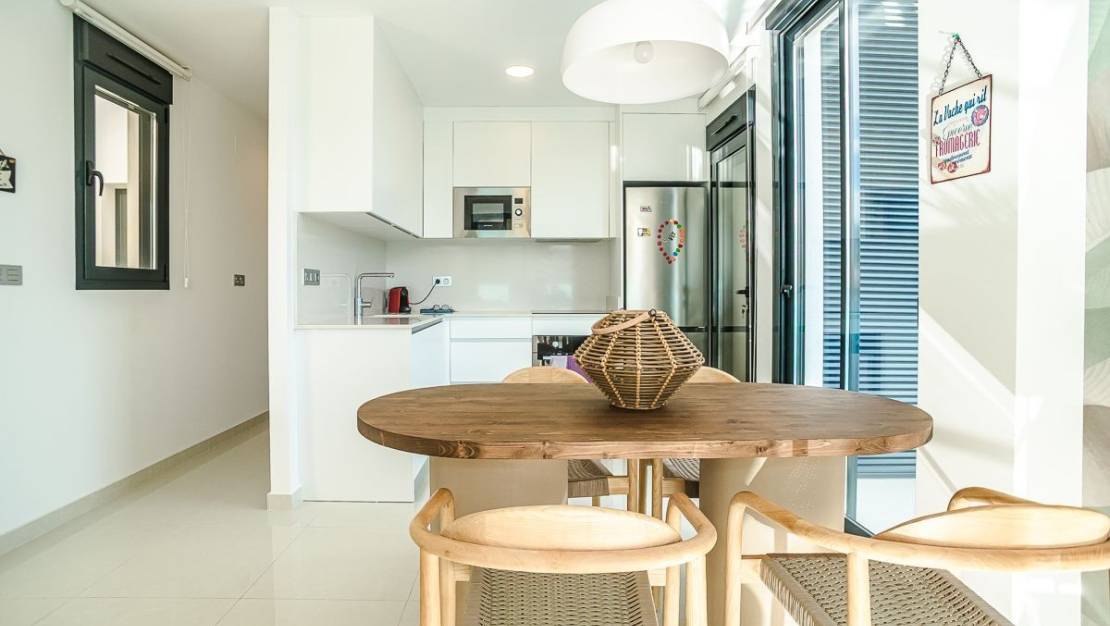 Sale - Apartment - Torrevieja - Torrevieja Centro