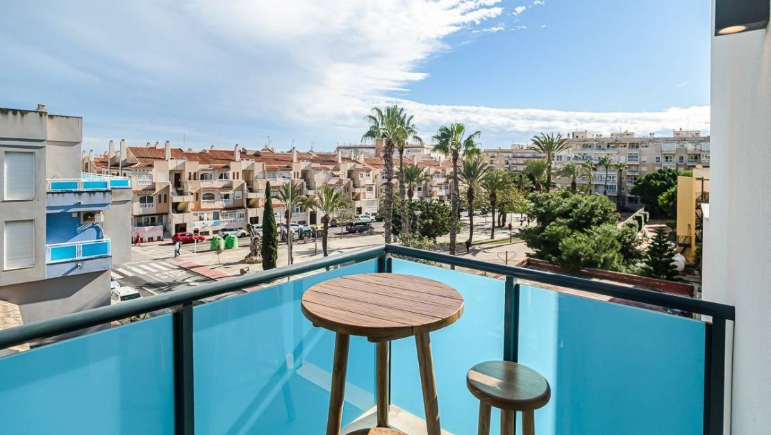 Sale - Apartment - Torrevieja - Torrevieja Centro