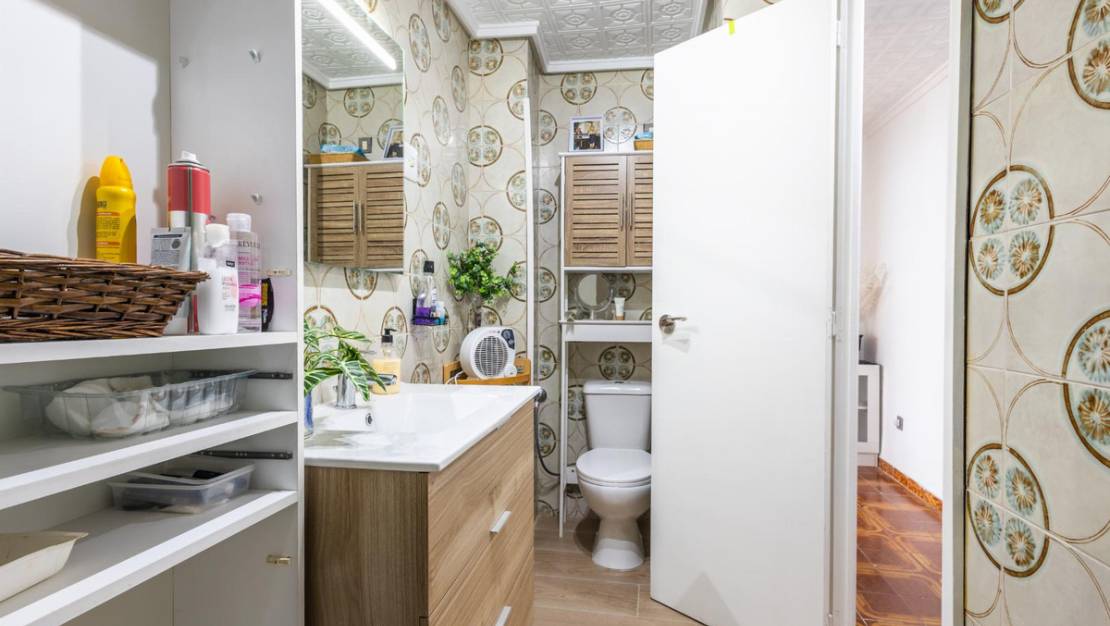 Sale - Apartment - Torrevieja - Torrevieja Centro